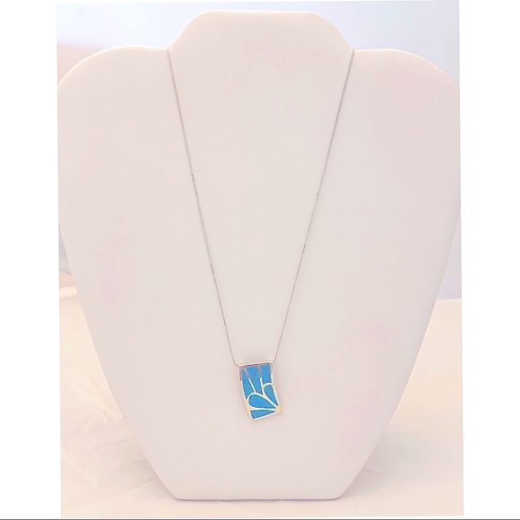 925 Silver and Turquoise Pendant Necklace - Picture 2 of 4